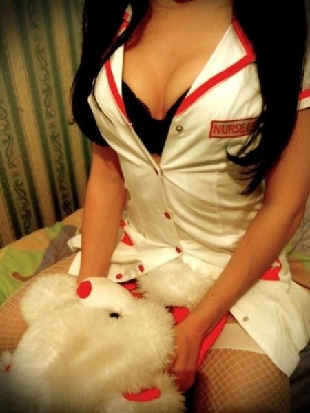 Живу в Москве, и могу предложить тебе широкий спектр услуг, которые удовлетворят все твои фантазии. Обладаю элегантной внешностью и страстным нравом, готова погрузиться с тобой в мир наслаждений. Мои фото – это лишь малая часть моей нежности и сексуальности, которыми я готова тебя окружить. У меня есть отличные отзывы, говорящие о моем профессионализме и умении доставить удовольствие. Не упусти возможность окунуться в мир страсти и раскрепощения со мной! 💋 20401, 20 лет